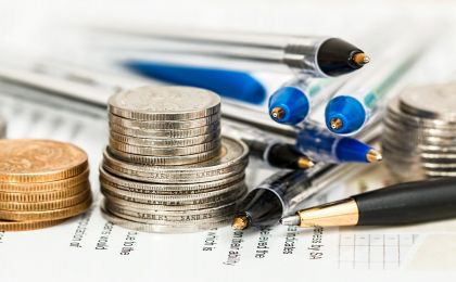 美参院通过税改案；特朗普威胁对日关税