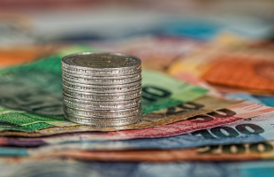 大唐西市(00620.HK)：大唐西市国际控股持股比例保持不变 3月23日复牌